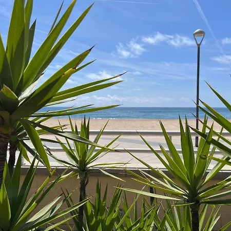 Torredembarra Beach Torredembarra