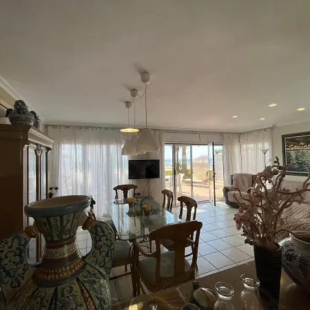 Torredembarra Beach Apartman